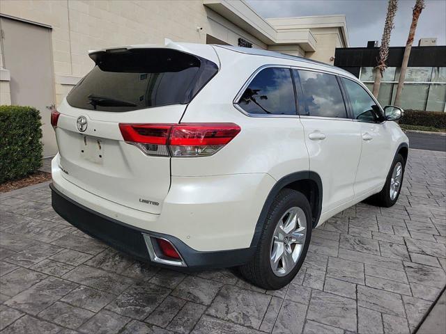 used 2019 Toyota Highlander car, priced at $29,993