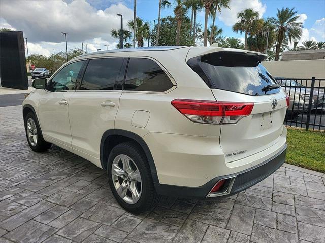 used 2019 Toyota Highlander car, priced at $27,450