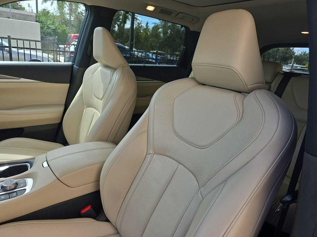 used 2023 INFINITI QX60 car, priced at $33,900