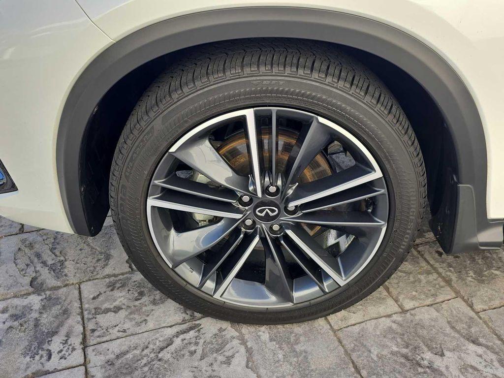 used 2025 INFINITI QX55 car, priced at $39,900