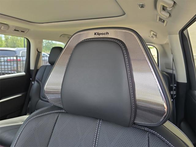 new 2025 INFINITI QX80 car, priced at $102,640