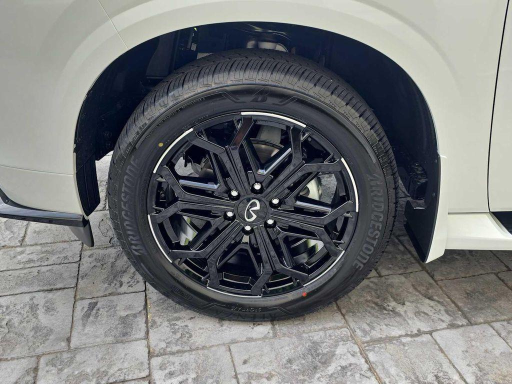 new 2026 INFINITI QX80 car, priced at $107,370