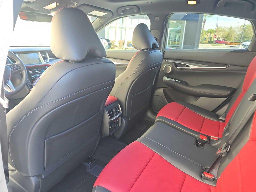 used 2025 INFINITI QX55 car, priced at $43,900