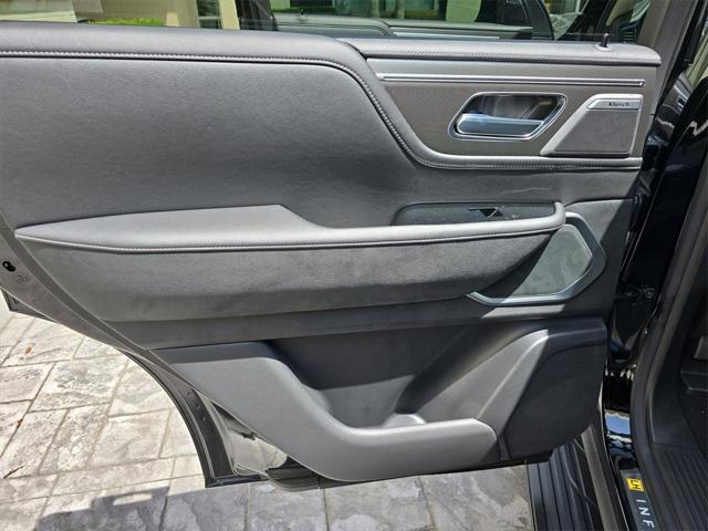 new 2025 INFINITI QX80 car, priced at $88,360
