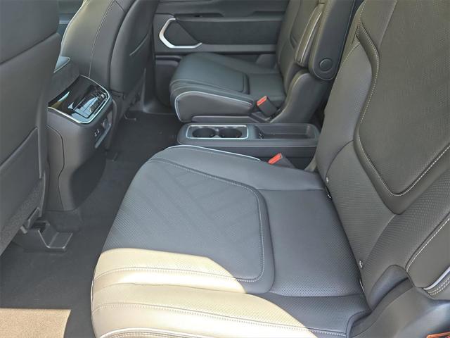 new 2025 INFINITI QX80 car, priced at $88,741