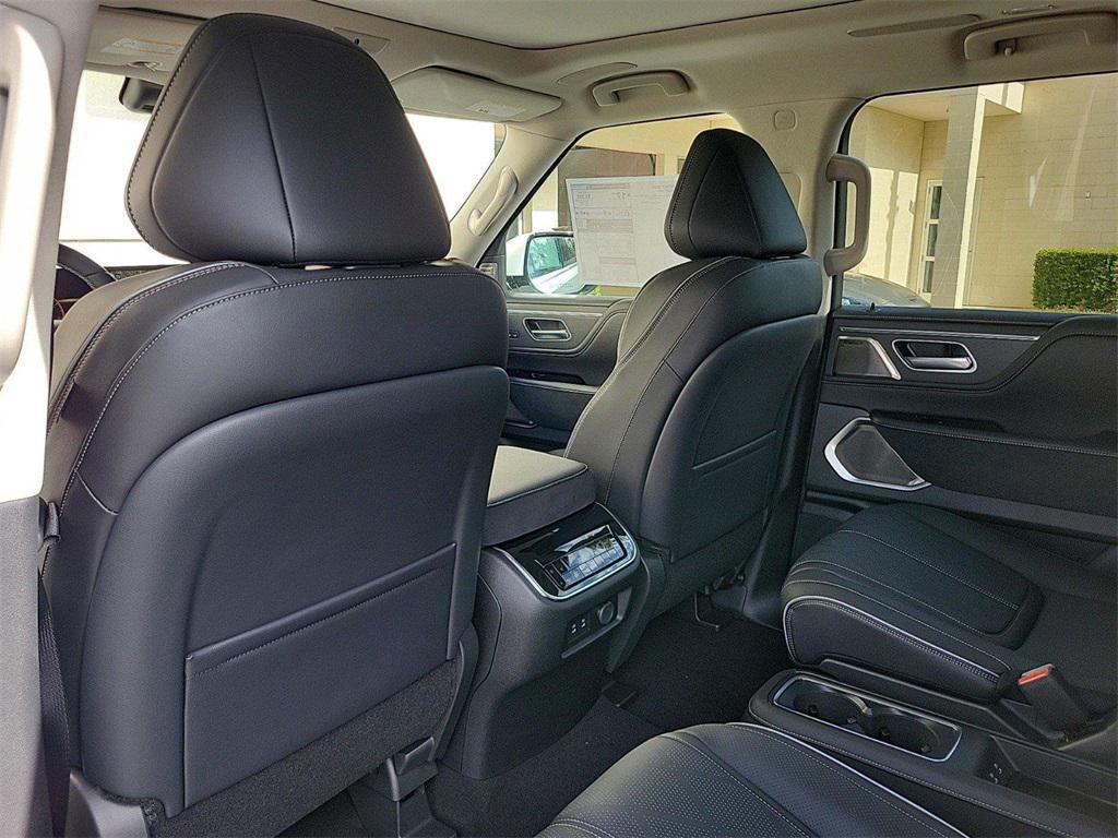 new 2025 INFINITI QX80 car, priced at $98,929