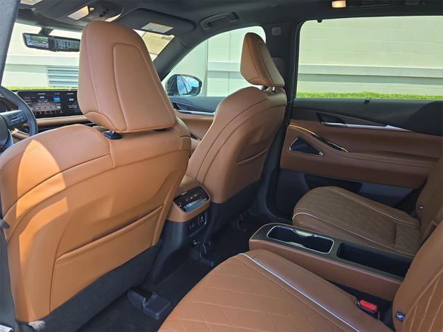 used 2025 INFINITI QX60 car, priced at $59,999