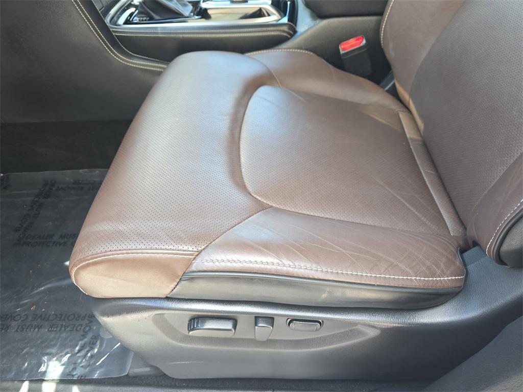 used 2022 INFINITI QX80 car, priced at $41,900