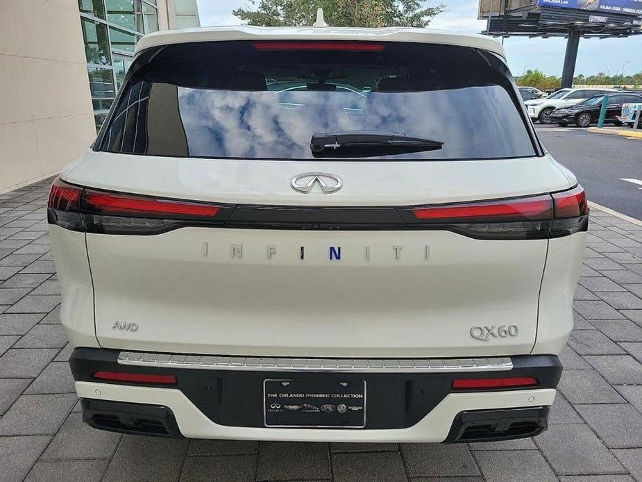 new 2024 INFINITI QX60 car, priced at $52,151