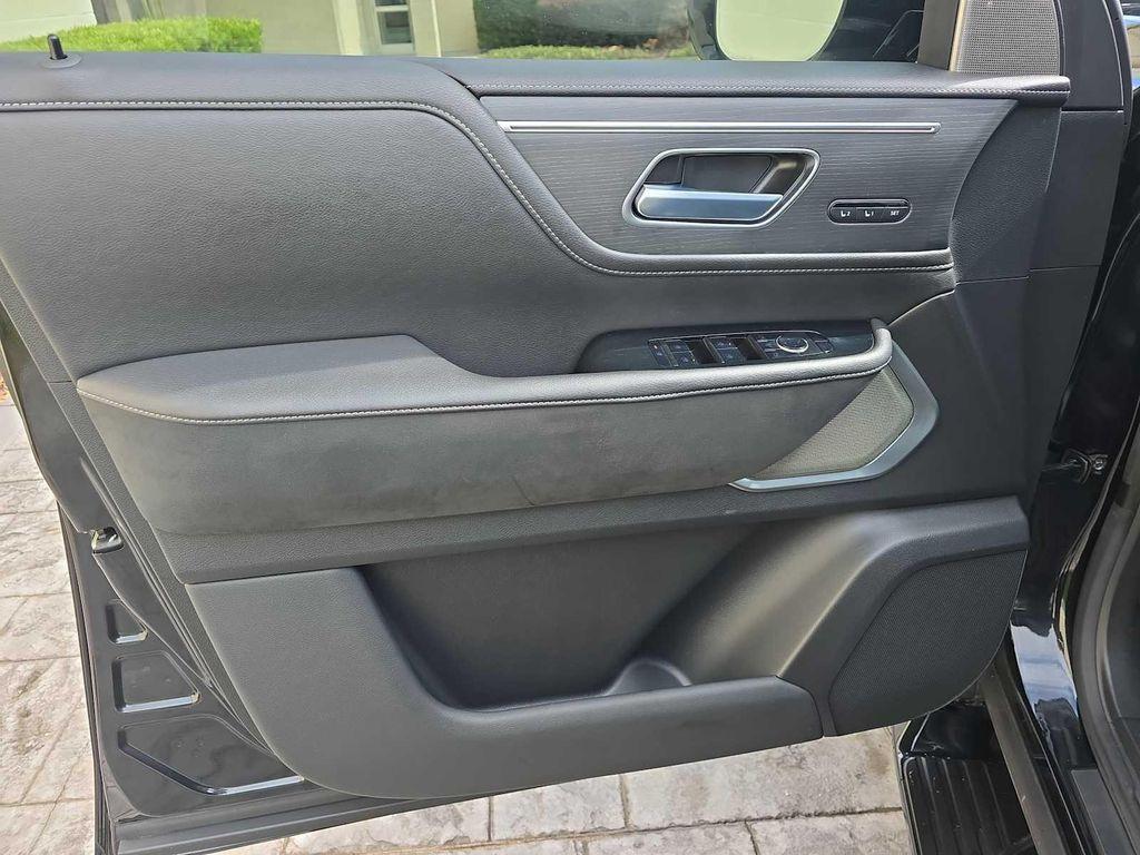 used 2025 INFINITI QX80 car, priced at $79,750