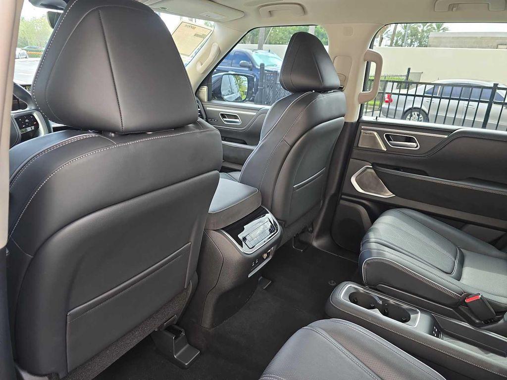 used 2025 INFINITI QX80 car, priced at $79,750