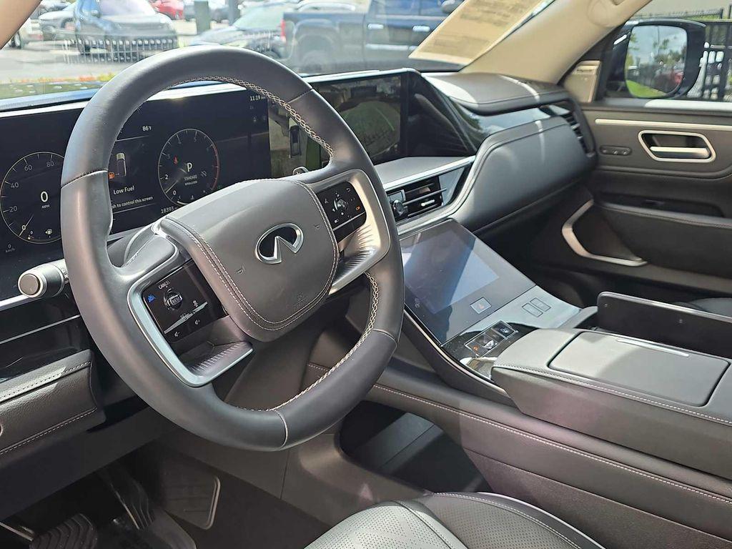 used 2025 INFINITI QX80 car, priced at $79,750