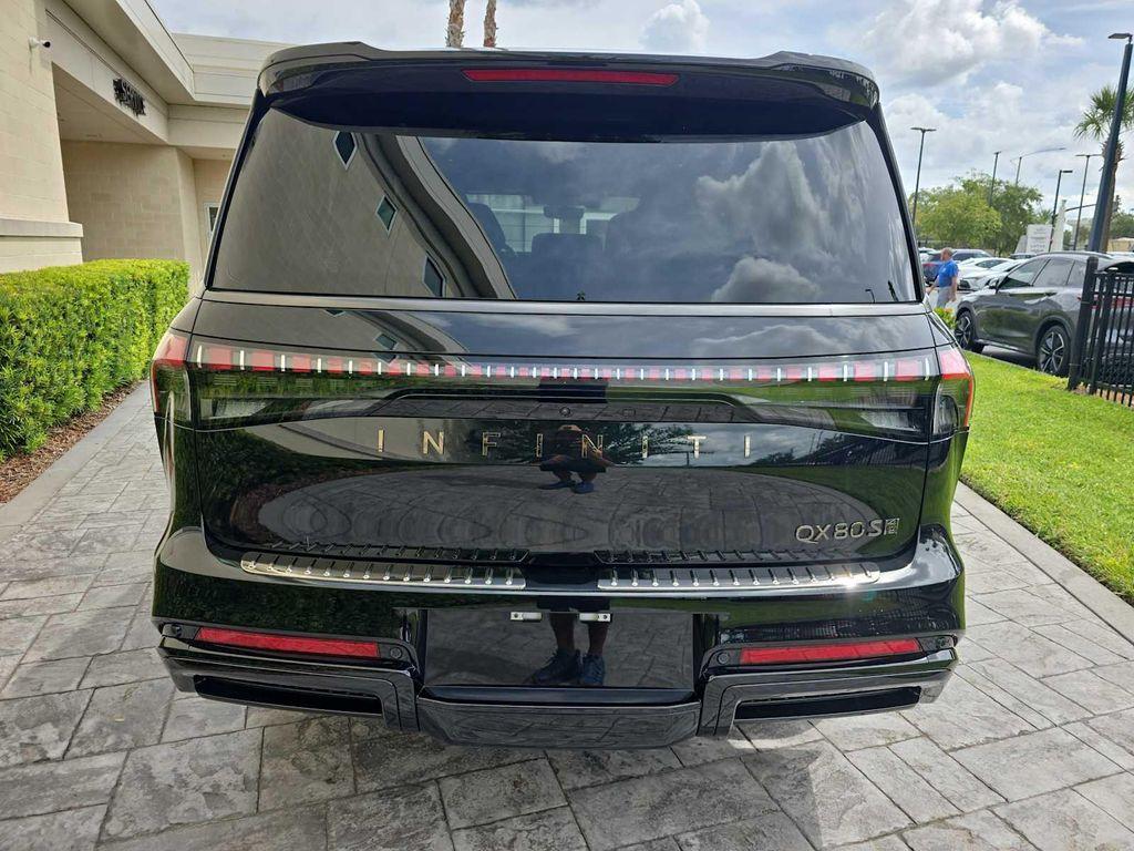 new 2026 INFINITI QX80 car, priced at $103,071