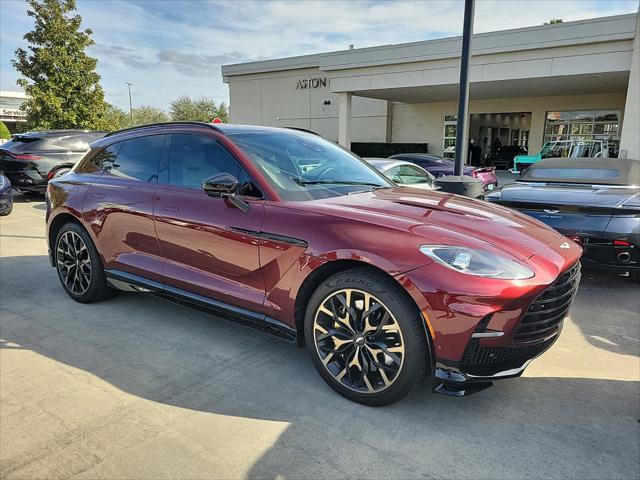 used 2023 Aston Martin DBX car