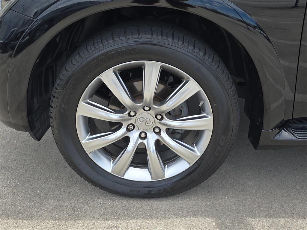 used 2012 INFINITI QX56 car, priced at $5,250