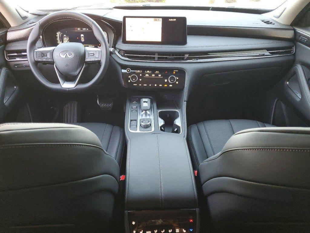 new 2025 INFINITI QX60 car, priced at $52,000
