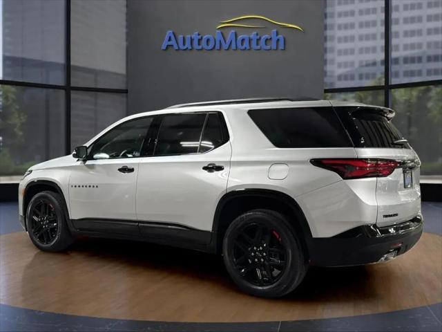 used 2022 Chevrolet Traverse car, priced at $27,995