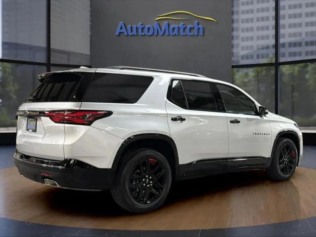 used 2022 Chevrolet Traverse car, priced at $27,995