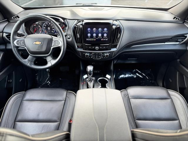 used 2022 Chevrolet Traverse car, priced at $27,995