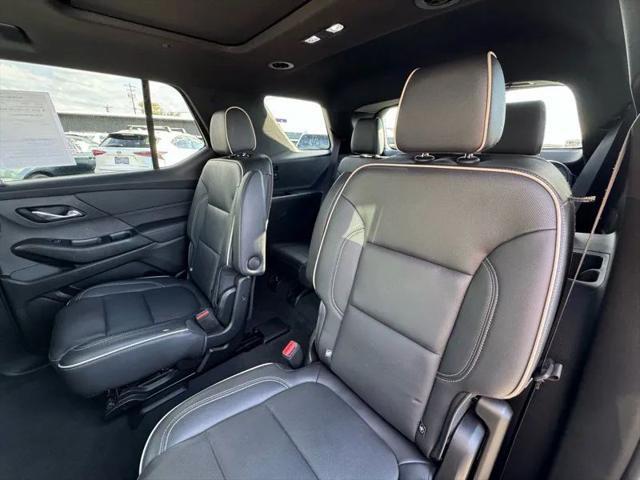 used 2022 Chevrolet Traverse car, priced at $28,995