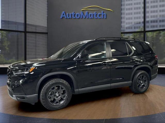 used 2024 Honda Pilot car, priced at $37,995