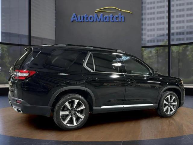 used 2024 Honda Pilot car, priced at $35,995