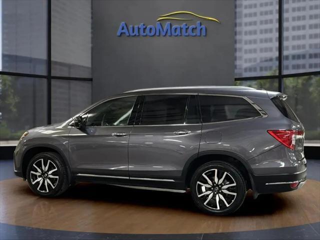 used 2022 Honda Pilot car, priced at $27,995