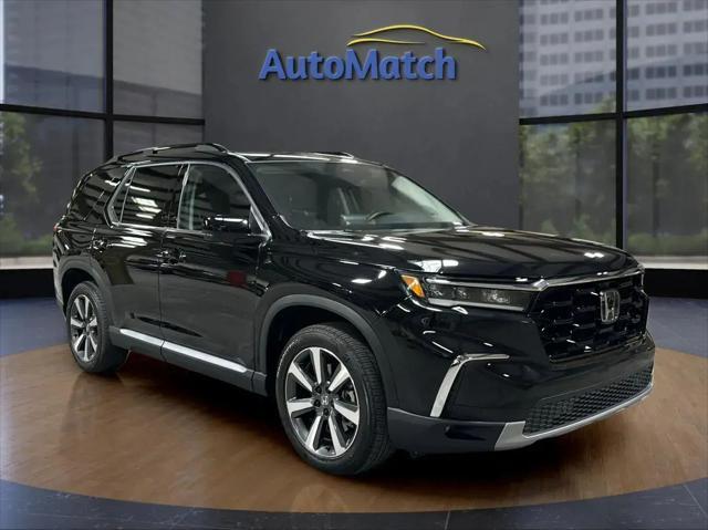 used 2024 Honda Pilot car, priced at $35,995