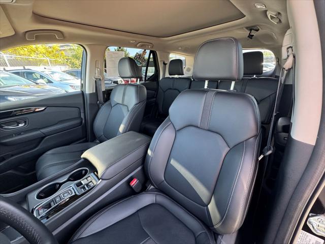 used 2024 Honda Pilot car, priced at $35,995