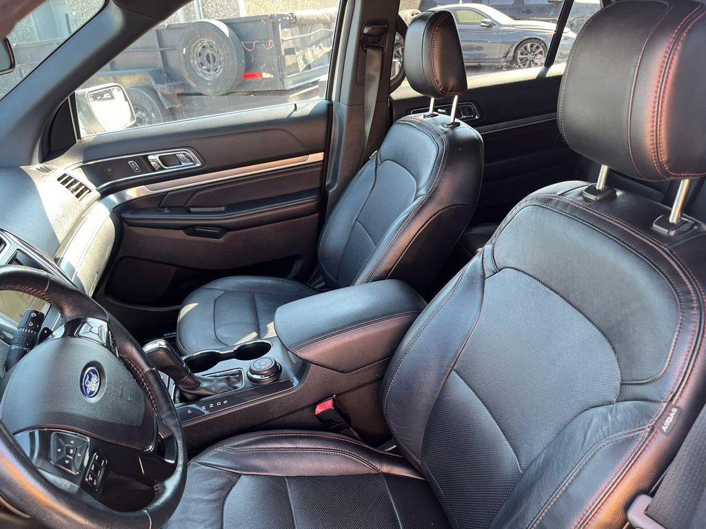 used 2018 Ford Explorer car
