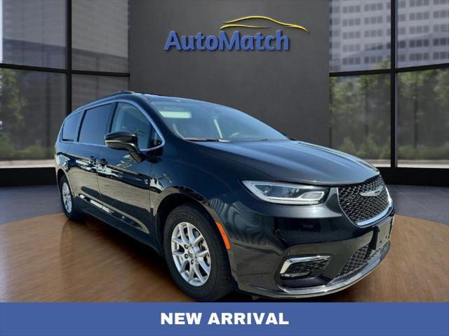 used 2022 Chrysler Pacifica car, priced at $19,995