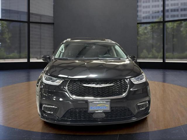 used 2022 Chrysler Pacifica car, priced at $19,995