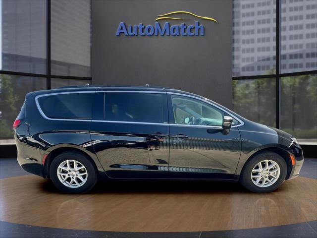 used 2022 Chrysler Pacifica car, priced at $19,995