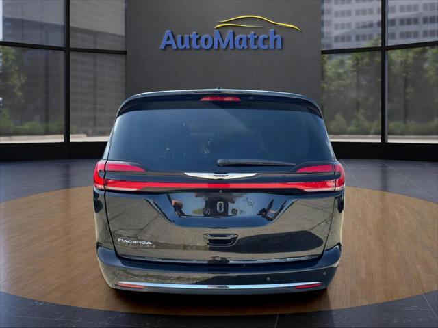used 2022 Chrysler Pacifica car, priced at $19,995