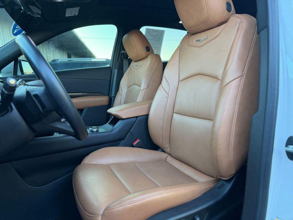 used 2023 Cadillac XT4 car, priced at $25,995