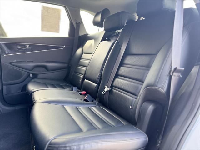 used 2020 Kia Sorento car, priced at $18,995