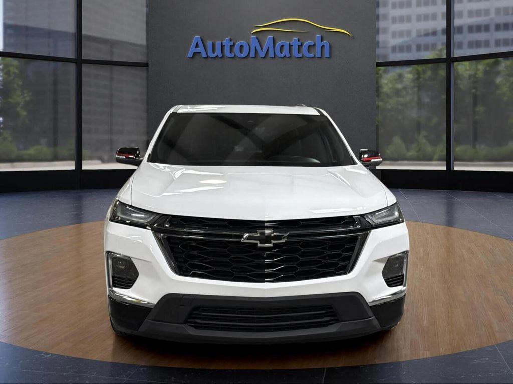 used 2023 Chevrolet Traverse car, priced at $32,995