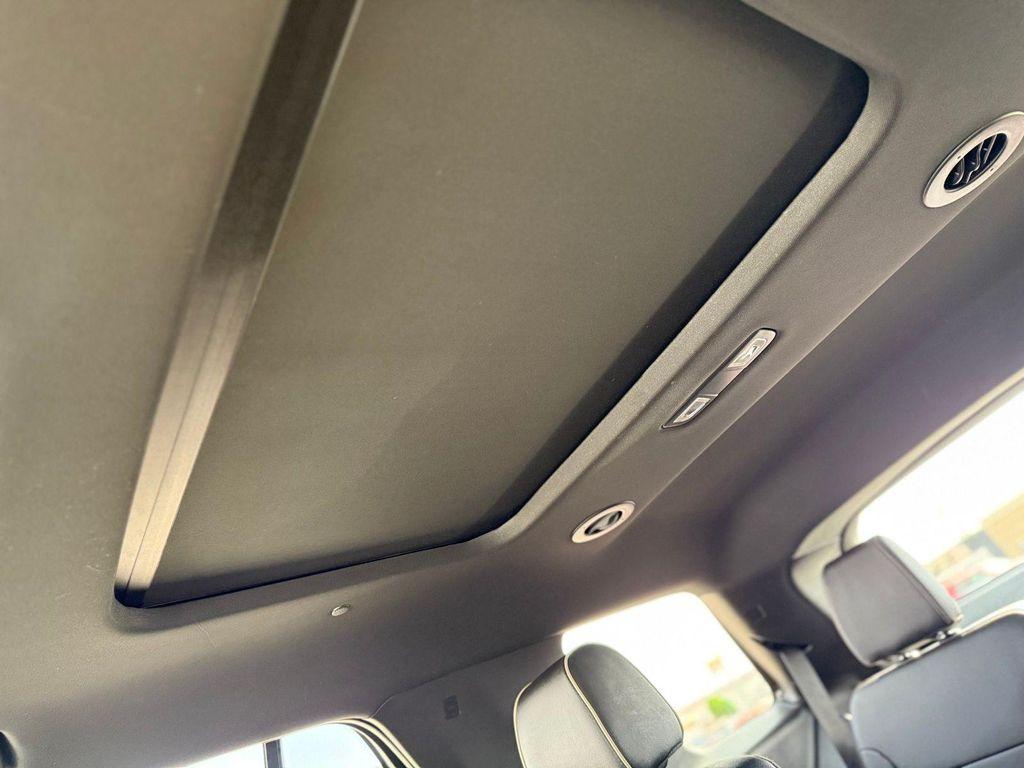 used 2023 Chevrolet Traverse car, priced at $32,995