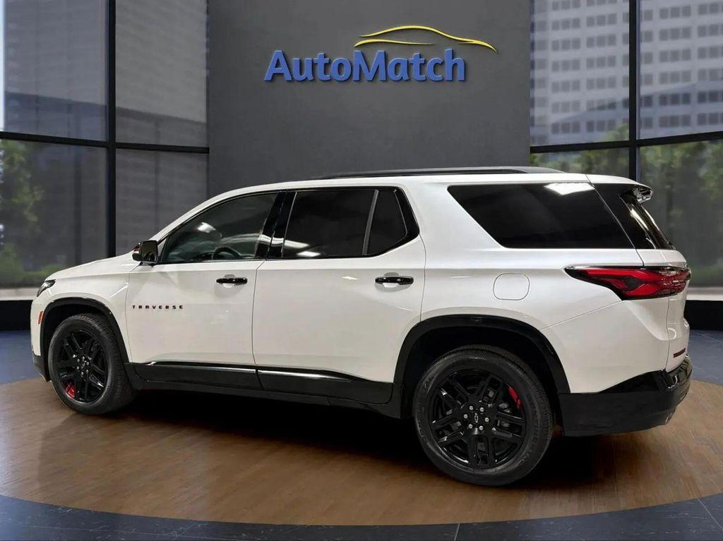 used 2023 Chevrolet Traverse car, priced at $29,995