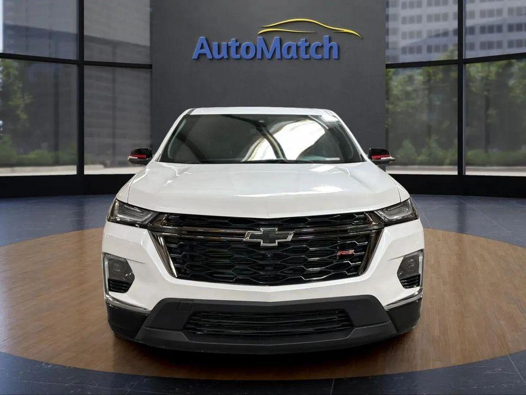 used 2023 Chevrolet Traverse car, priced at $29,995
