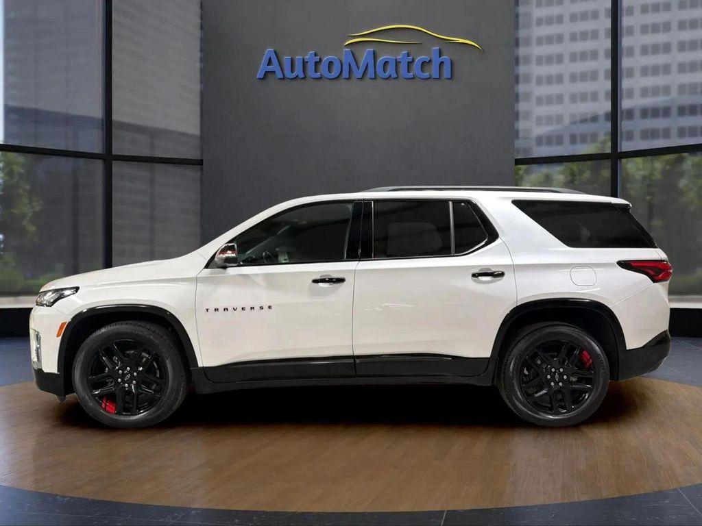 used 2023 Chevrolet Traverse car, priced at $29,995