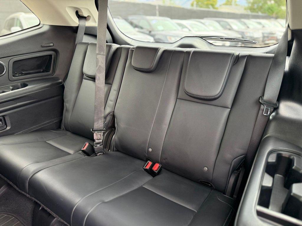 used 2023 Subaru Ascent car, priced at $24,995