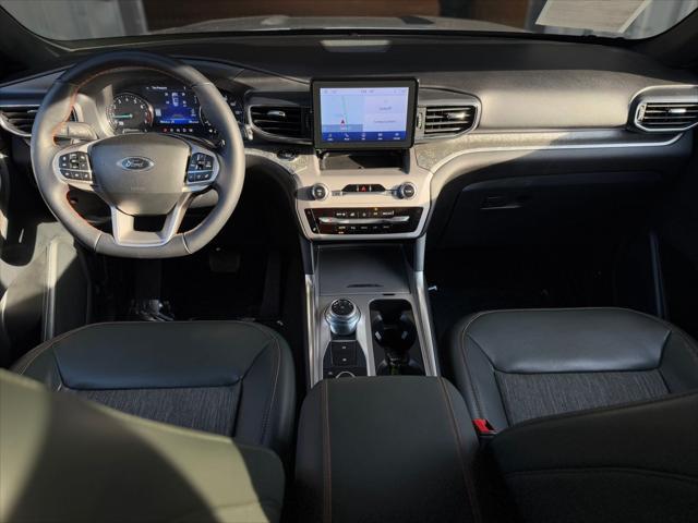 used 2024 Ford Explorer car, priced at $35,995