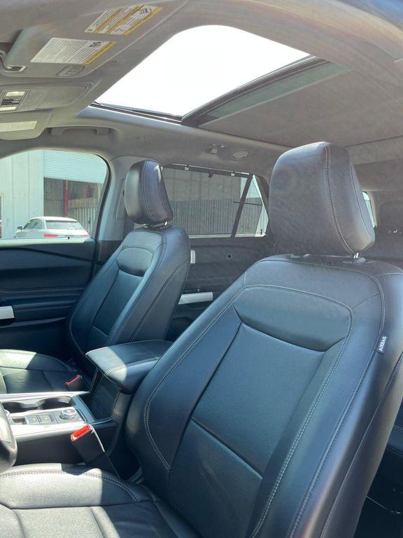 used 2021 Ford Explorer car