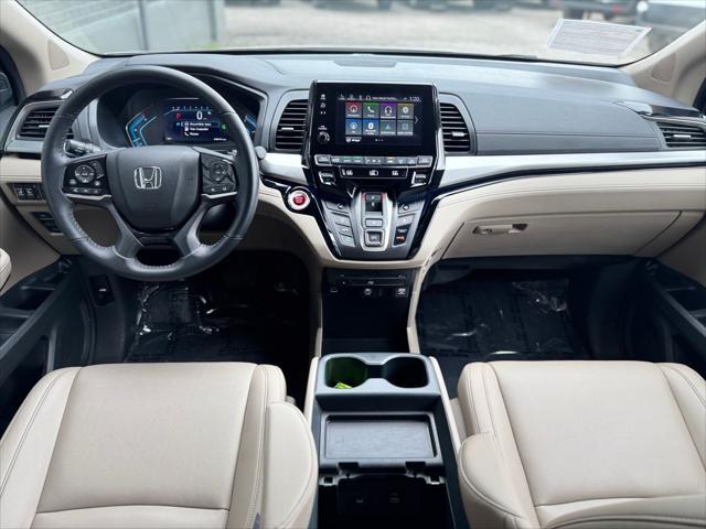 used 2024 Honda Odyssey car, priced at $31,995