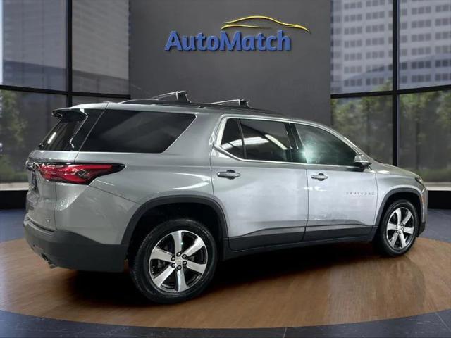 used 2023 Chevrolet Traverse car, priced at $26,995