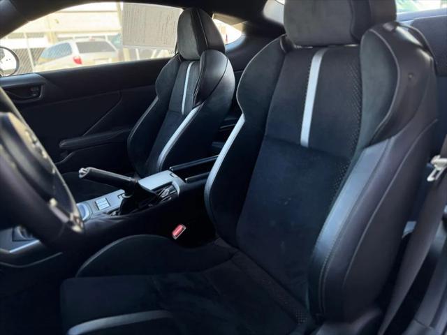 used 2023 Toyota GR86 car, priced at $24,995