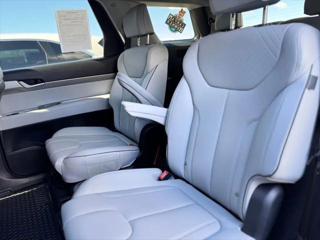 used 2025 Hyundai Palisade car, priced at $38,995