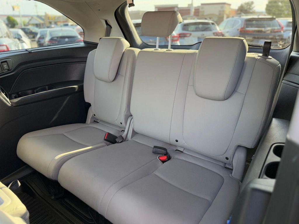 used 2024 Honda Odyssey car, priced at $31,995