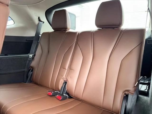 used 2024 Acura MDX car, priced at $35,995